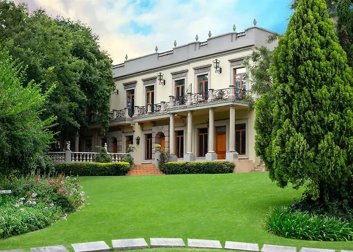 Fairlawns Boutique & SpaSpa Hotel